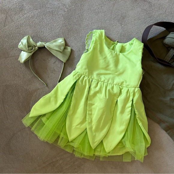 Peter Pan, Wendy & Tinker Bell Family Costume Set – 3 Outfits - Picture 3 of 6